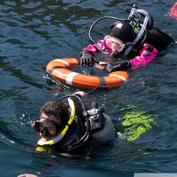 Curso de rescate y gestión de emergencias (PADI Rescue Diver)